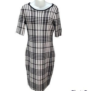 TAYLOR SWEATER DRESS